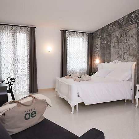 Hotel Antica Pusterla Relais De Charme Vicenza Exterior foto